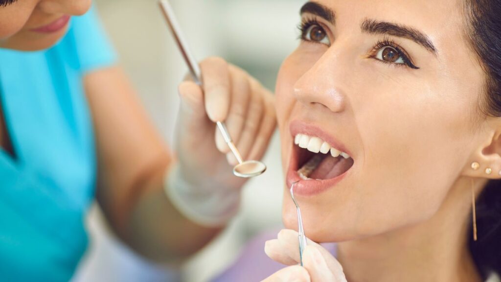 7 Myths About Root Canals & its Procedure